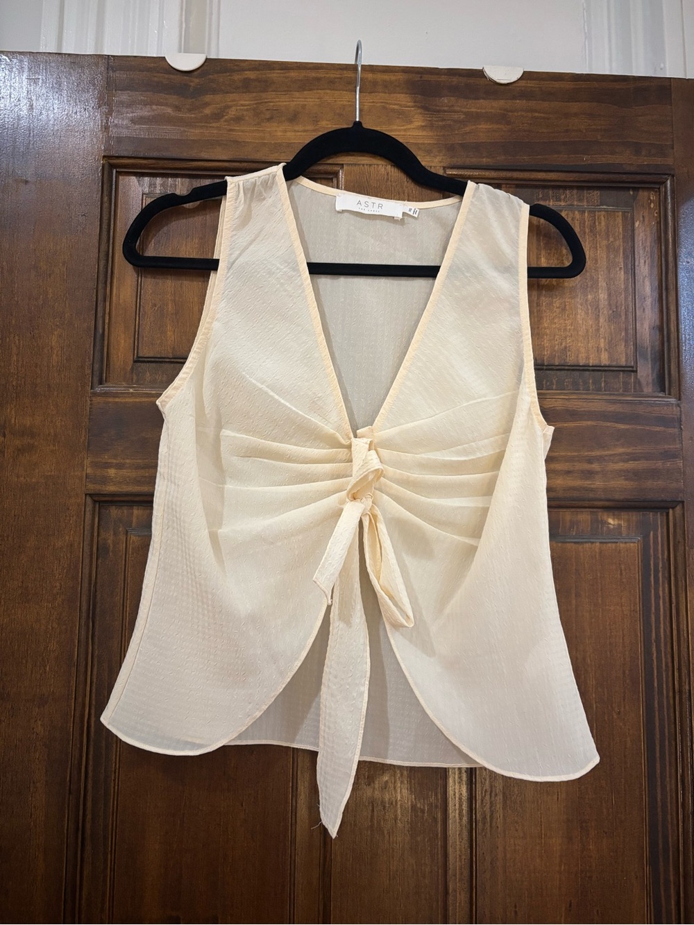 Astr Cream Tie-Front V-Neck Camisole